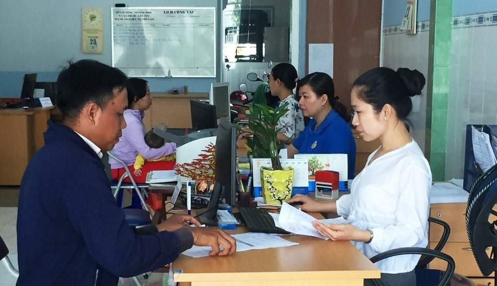 Mức hưởng bảo hiểm thất nghiệp 1 tháng